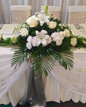 Ikebana za mladenački sto